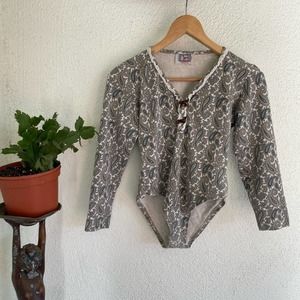 Vintage cottage core one  paisley piece by Italiana Ferrone